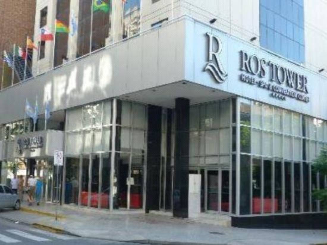 Ros Tower Hotel - Valoraciones de hotel de 4 estrellas en Rosario