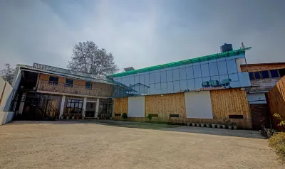 Treebo Omega Stay Inn Hotels in Shillong