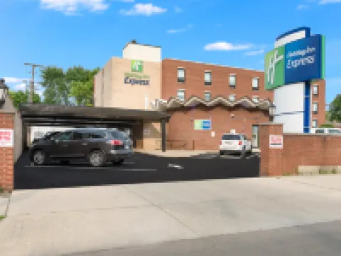 ฮอลิเดย์ อินน์ เอ็กซ์เพรส โคลัมบัส ดาวน์ทาวน์ บาย IHG โรงแรมในโคลัมบัส