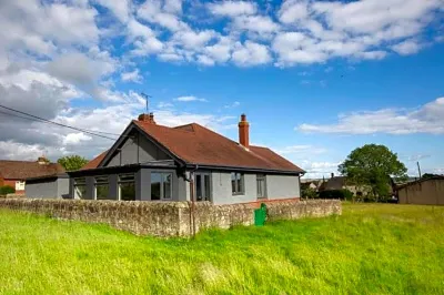 Northern Hideaways Sunnyside Отели в г. Тарсет