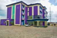 Halatria Hotel & Towers فنادق في Owode Ede
