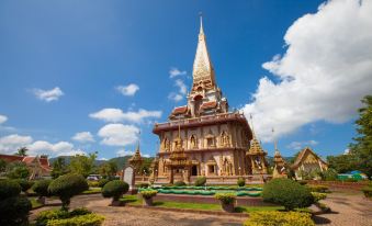 The city is one of the world's most famous tourist attractions due to its ornate architecture at Dinso Resort & Villas Phuket, Vignette Collection