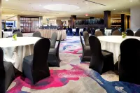 DoubleTree by Hilton Dallas - DFW Airport North - Breakfast