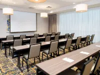 Hampton Inn & Suites Grand Rapids/Downtown, MI Hotels near Devos Hall