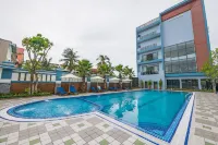 Kampong Thom Royal Hotel - Pools