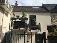 Hôtel d'Orsay فنادق في Gif-sur-Yvette