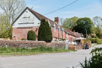 The Bucks Head - 2-Star