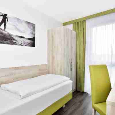 Novina Sleep Inn Herzogenaurach Rooms