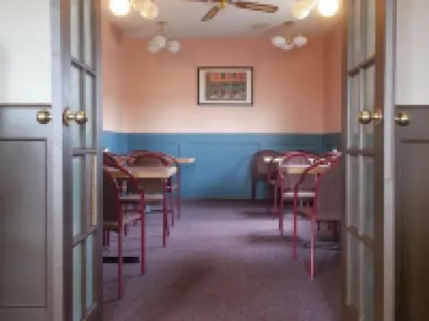 Best Seven Inn Hotels in Claresholm