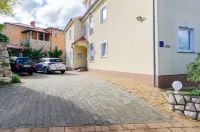Apartments Alex - parking