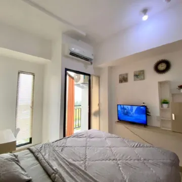 Apartemen Sayana Harapan Indah by Mycla Station Hotels near Al Azhar Grand Mosque
