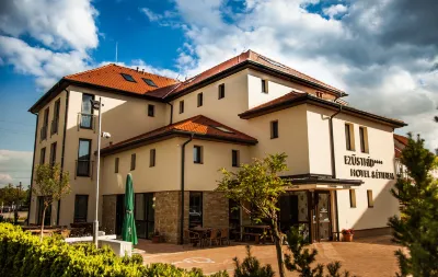 Ezüsthíd Hotel Các khách sạn ở 