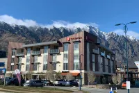 Ramada Suites by Wyndham Queenstown Remarkables Park Hôtels à : Lake Hayes
