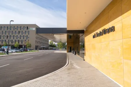 mk | hotel tirana Отели рядом с достопримечательностью «Castle of Kruja»