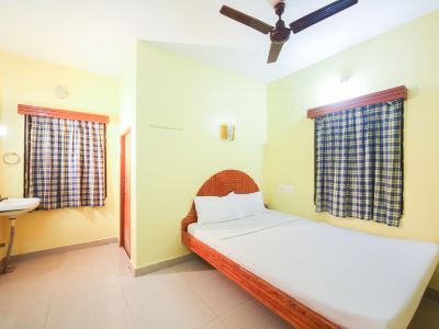Spot on 47084 Sri Harul Guest House