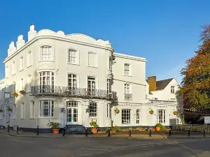 The Royal Adelaide Hotel