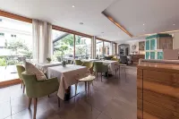 Boutique Hotel Zum Rosenbaum Hotels in Gargazzone