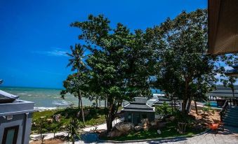 Lanta Corner Resort