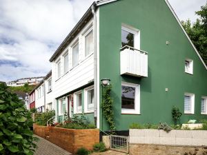 Greenhouse Apartments