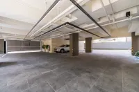 TheOne Hotel - parking