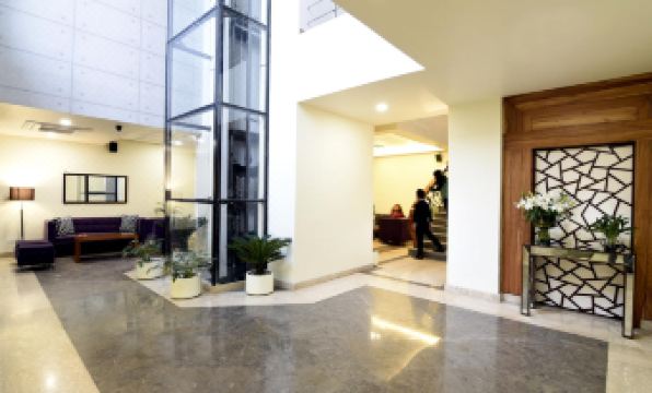 Hotel Poinisuk
