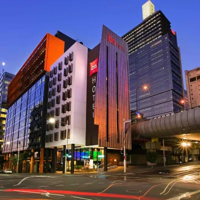 Ibis Sydney Barangaroo Отели рядом с достопримечательностью «Сиднейский аквариум»