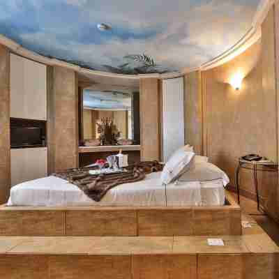 Hotel San Marco & Formula Club Rooms
