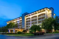 Holiday Inn Express & Suites King of Prussia