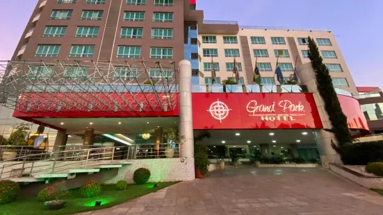 Grand Park Hotel