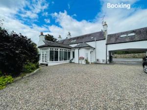 Lovely 5-bed House in Lundin Links Coastal Village