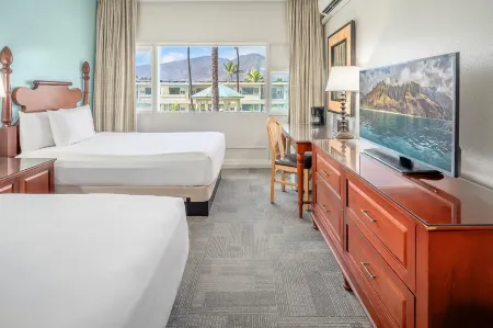 Maui Beach Hotel Отели в г. Кахулуи