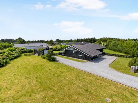 "Tatyana" - 1.0km from the Sea