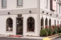 Econo Lodge Chesapeake Route 13 and I-464 Hotels in Chesapeake