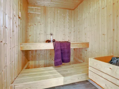 "Aletta" - 25km from the Sea