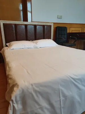 Hanchuan Bawu Hotel