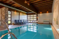 Jagdschloss Hotel Niederwald - piscina