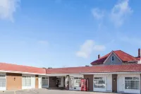 金斯頓騎士飯店 皇后大學附近的飯店