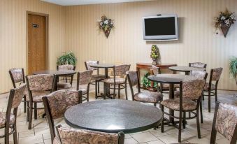 Comfort Inn Maumee - Perrysburg Area