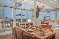 Carlton Beach Hotels in Scheveningen