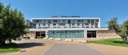 Best Western Plus Leone di Messapia Hotel  Conference Отели в г. Лечче