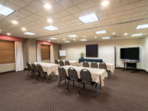 Wingate by Wyndham Lexington 羅克布里奇縣酒店