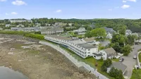The Sparhawk Oceanfront Resort Hotel di Ogunquit