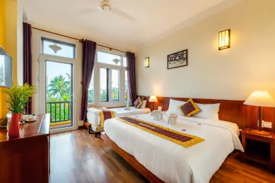 Riverside Oasis Villa Hotels in Hoi An
