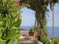 LH Pedraladda Resort Hôtels à : 