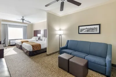 Comfort Inn & Suites Fort Worth - Fossil Creek Hotel di Fort Worth