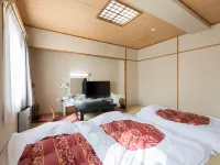 Business Hotel Sunshine Takamatsu Hotels near hibi