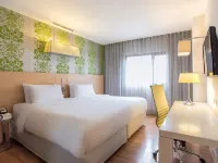 Novotel Bogotá Parque 93 Hotels near Unicentro