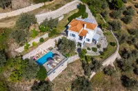 Villa Avaton with Magnificent Sea View and Skopelos Town Hotels in Skopelos