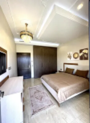 Lovely 3 Bedrooms Fully Equipped with Central AC.