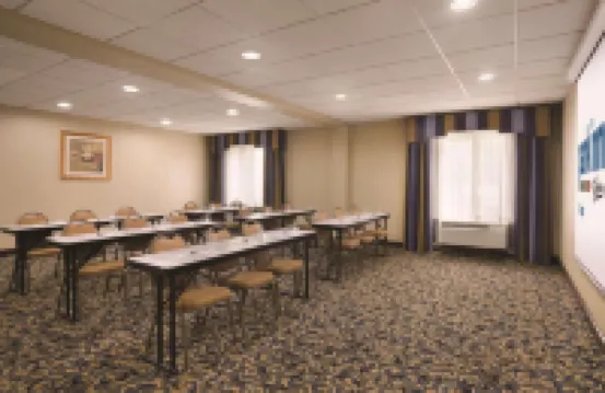 Park Inn by Radisson Albany